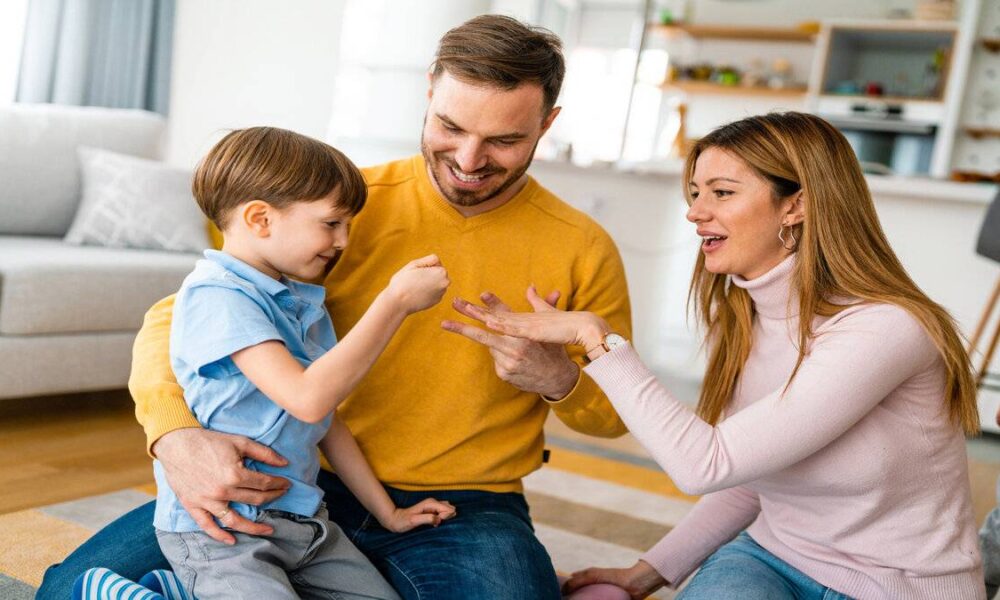 Çocuğunuz yalan söylüyorsa ne yapmalısınız?