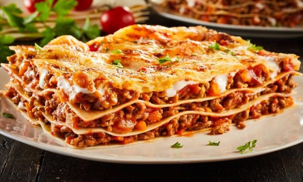 Lezzet bombası: Konutta hazırlayabileceğiniz en yeterli lazanya