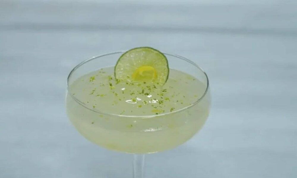 Serinletici lezzet: Limonlu su muhallebisi