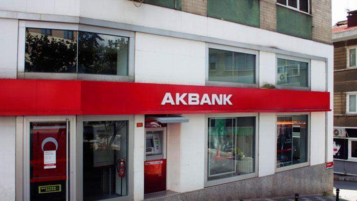 Akbank’tan ‘izinsiz kredi ve para transferi’ iddialarına açıklama