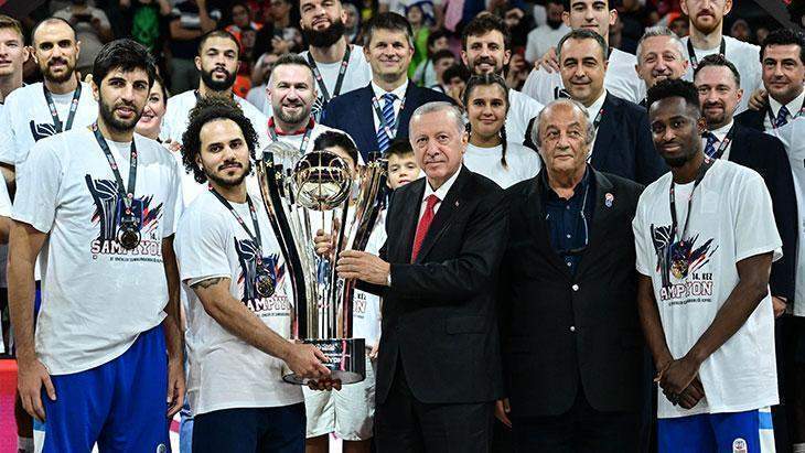 Cumhurbaşkanı Erdoğan, Anadolu Efes’i tebrik etti!