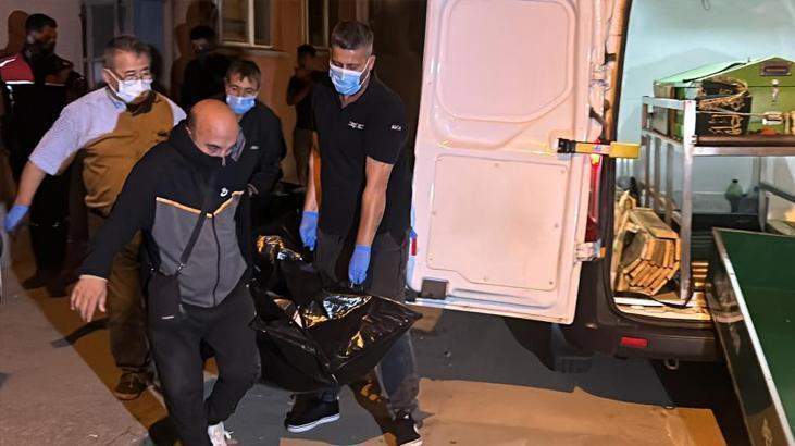 Eskişehir’de bir çöp evde yalnız yaşayan kişi ölü bulundu