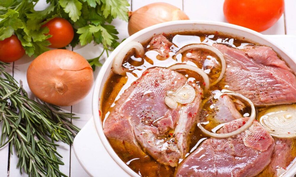 Etinizi şef üzere marine edin: Zeytinyağı vs. ayçiçek yağı