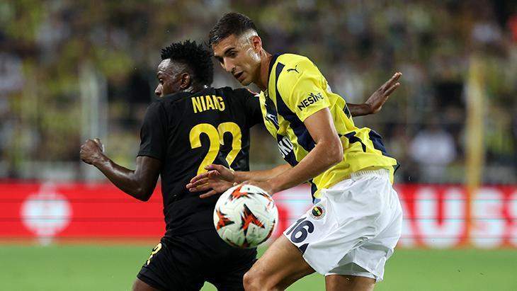 Fenerbahçe’de taraftardan Mert Müldür’e tepki!