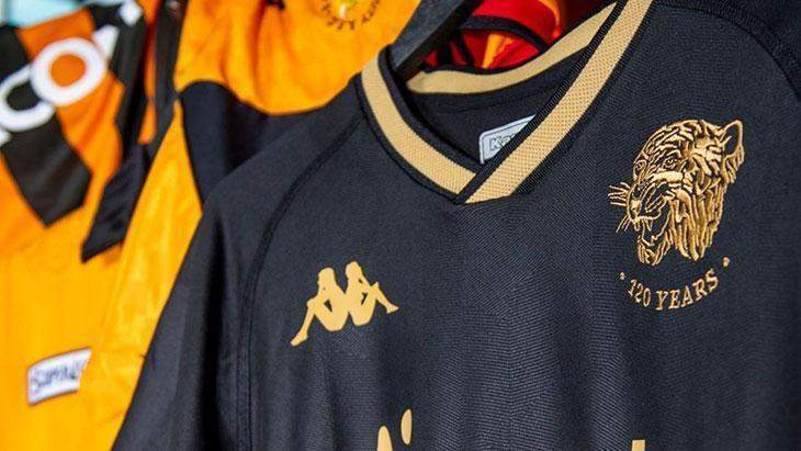 Hull City’den 120. yıla özel forma!