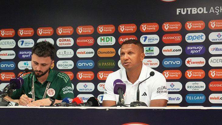 Mehmet Aurelio: Sadece elde ettiğimiz şansları gole çeviremedik!