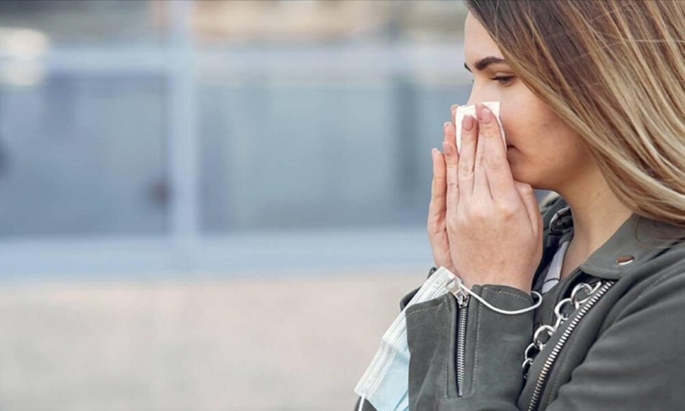 Sonbahar ve kış aylarında sevdiklerinize biraz mesafe! Uzmanından kritik uyarı
