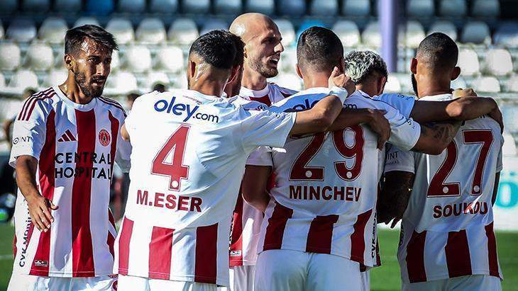 Ümraniyespor, Sakaryaspor deplasmanında kazandı!