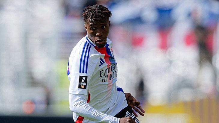 Wilfried Zaha’nın performansı Fransa’da olay oldu! L’Equipe’ten şok not