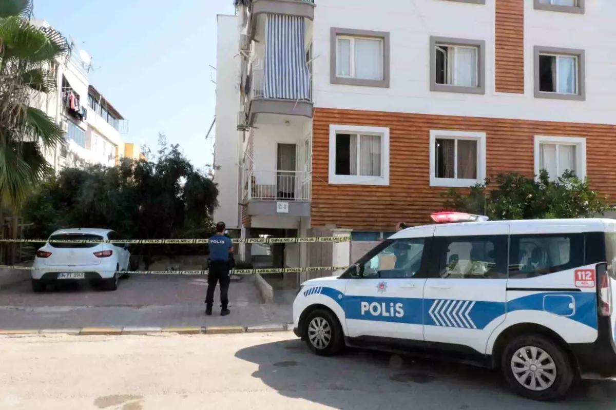 Antalya’da Kardeşler Arasında Silahlı Tartışma