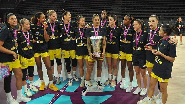 Bakan Bak’tan Fenerbahçe Opet’e tebrik mesajı!