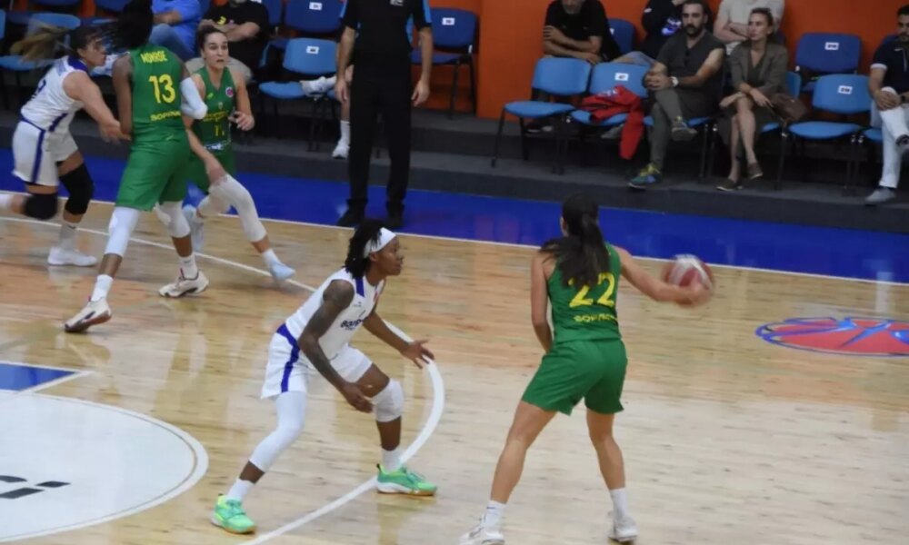 bodrum-basketbol-soprona-uzatmada-maglup-oldu-OZbL3fKt.jpg