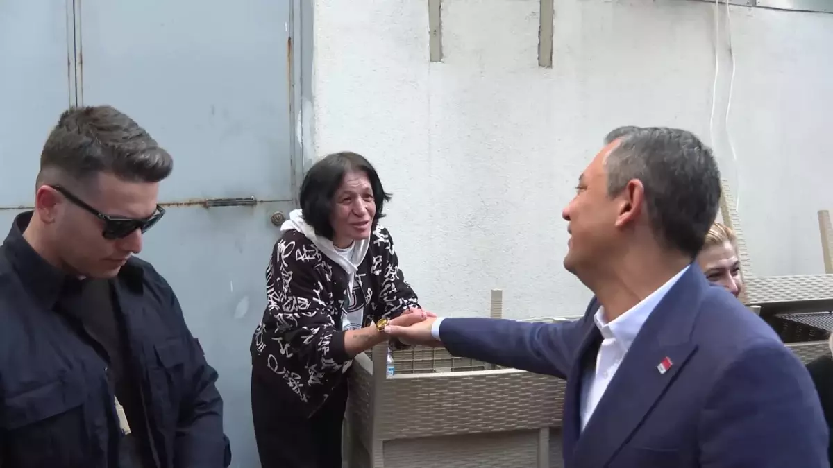 CHP Lideri Özgür Özel, Açık Radyo’yu Ziyaret Etti