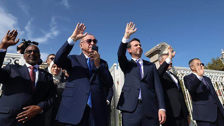 Cumhurbaşkanı Erdoğan, Oruç Reis’i Somali’ye uğurladı