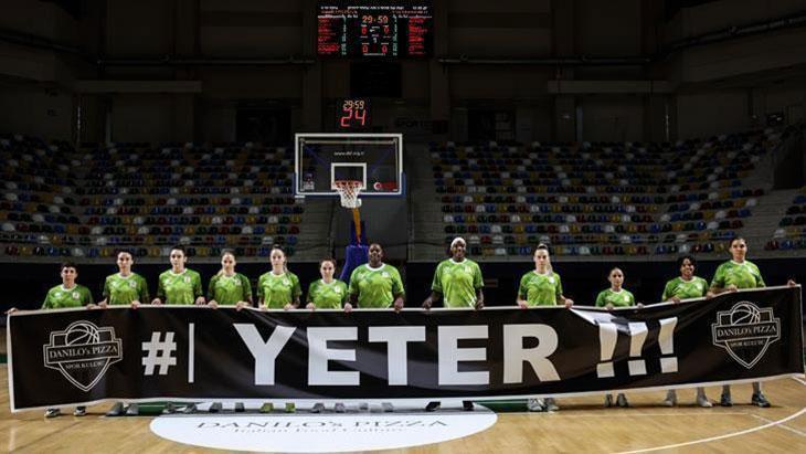 Danilo’s Pizza Spor Kulübü’nden ‘Yeter’ pankartı