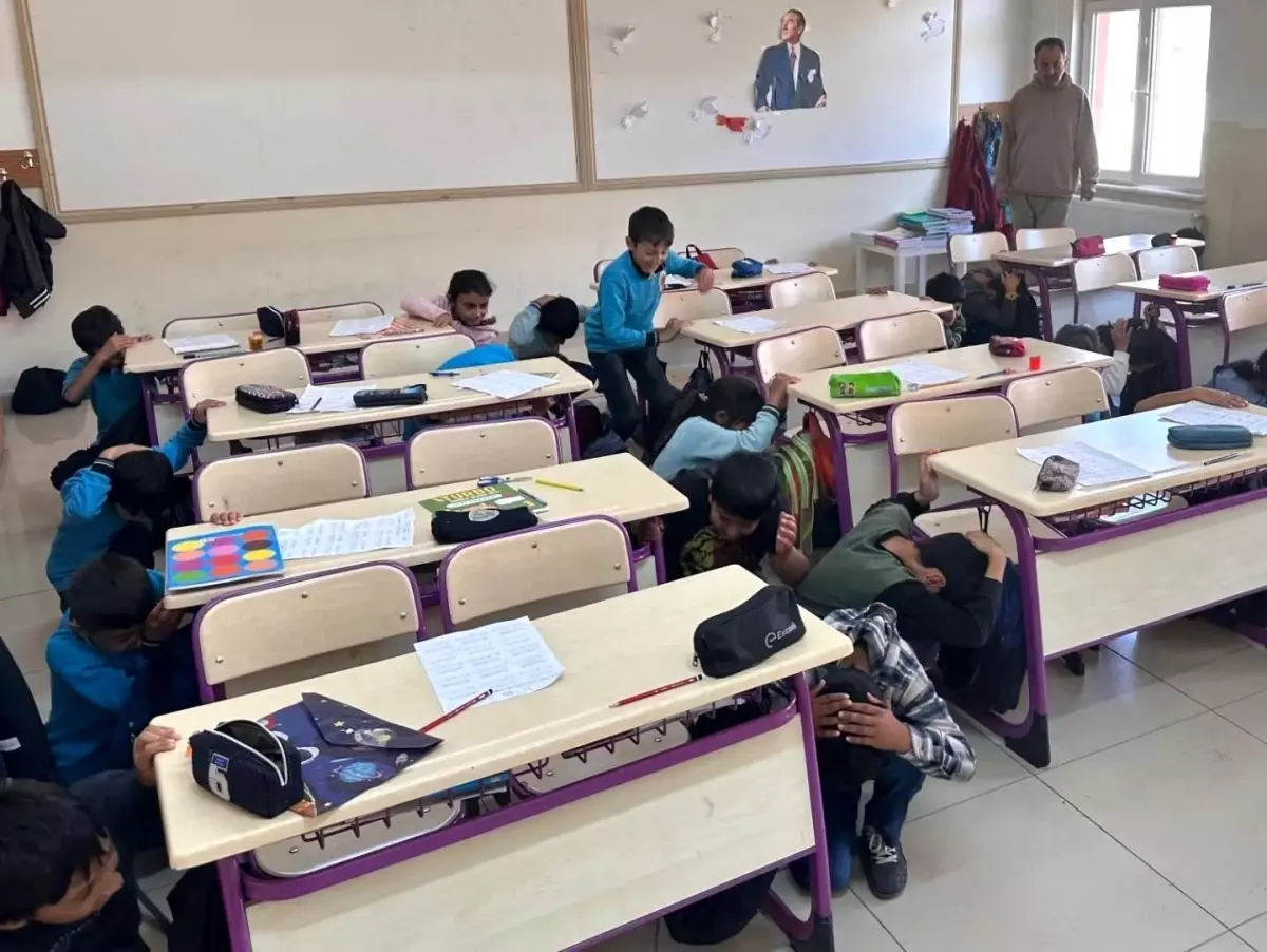 Malatya’da Deprem: Erzincan’da 6 Kişi Etkilendi