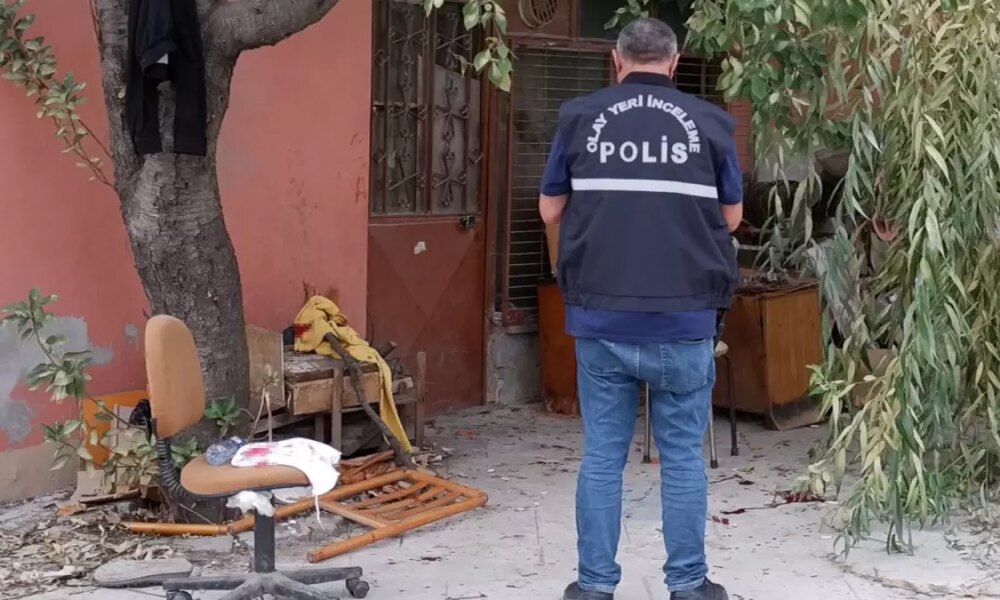 Oğluna saldıran köpeğin sahibini bıçakladı