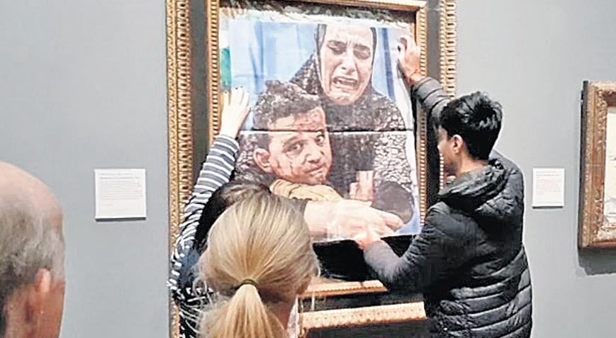 Picasso’ya Filistinli ‘annelik’ fotoğrafı 