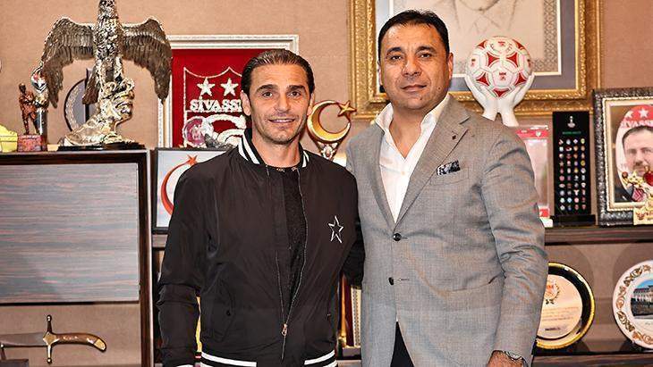 Sivasspor’da yeni sportif direktör Abdurrahman Dereli!