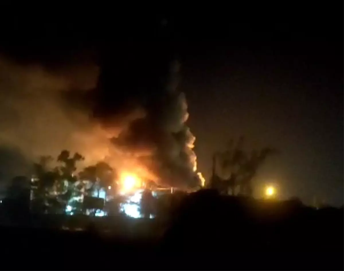 Şuşter’de Petrol Rafinerisinde Yangın: 1 Ölü, 4 Yaralı