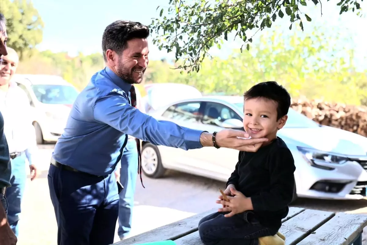 Tavas Belediye Başkanı Tatık, Kozlar Mahallesi’nde Vatandaşlarla Buluştu