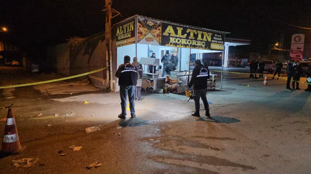 Adana’da Kokoreçciye Silahlı Saldırı