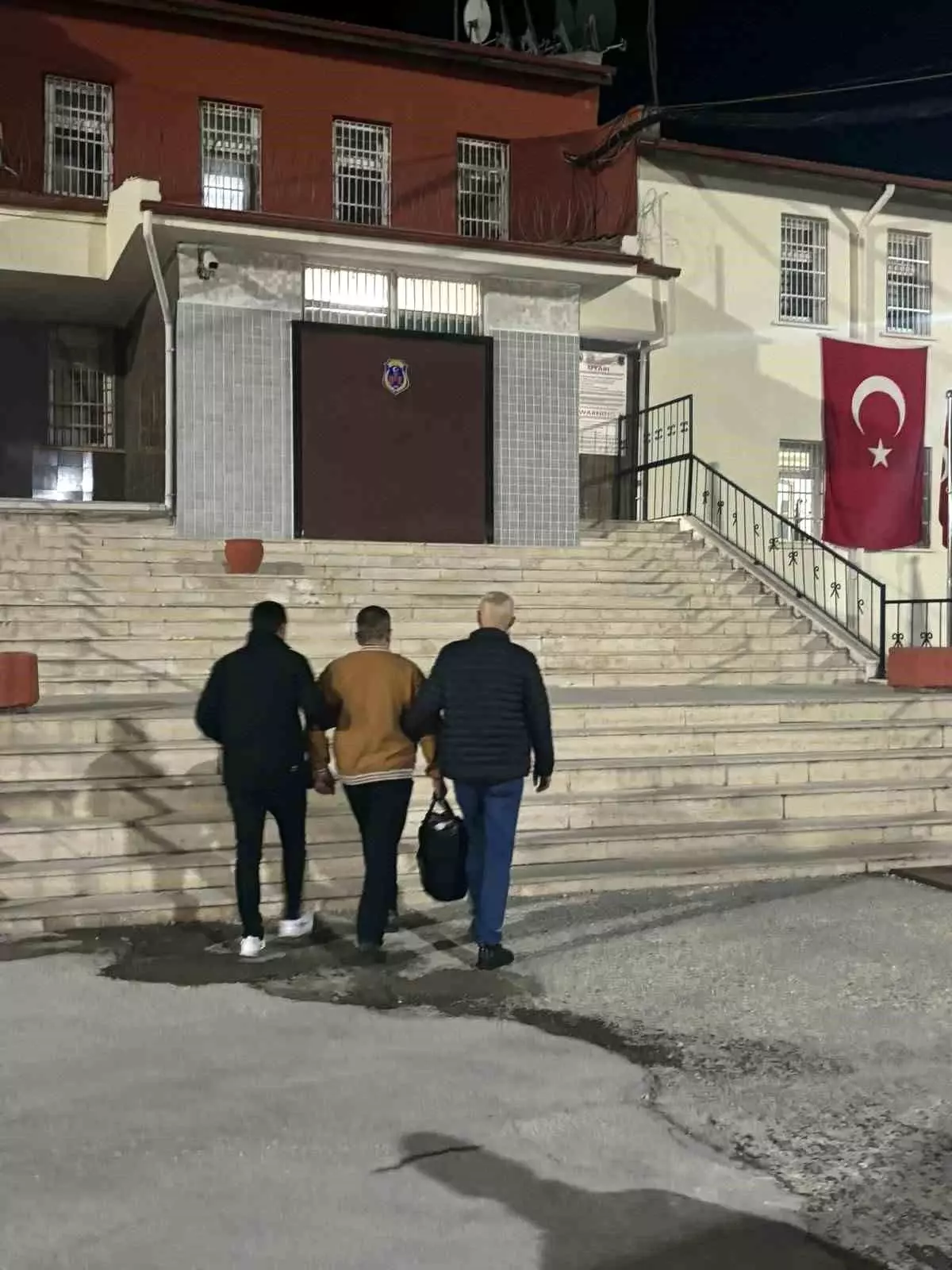 Aranan Şahıs Bilecik’te Yakalandı