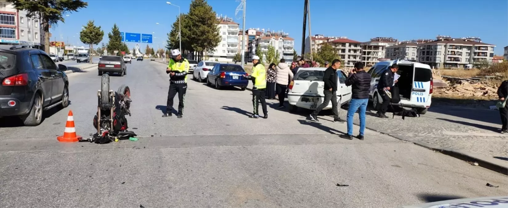 Beyşehir’de Motosiklet Kazası: Sürücü Ağır Yaralı