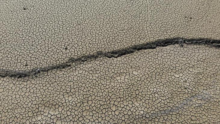 Bölge adeta çöle döndü! ‘Yazın farklı, kışın farklı manzara’