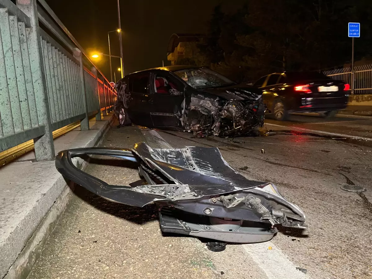 Bursa’da Trafik Kazası: Sürücü Yaralandı