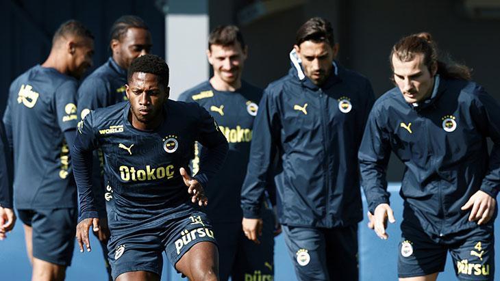 Fenerbahçe’de Sivasspor maçı öncesi 4 eksik!