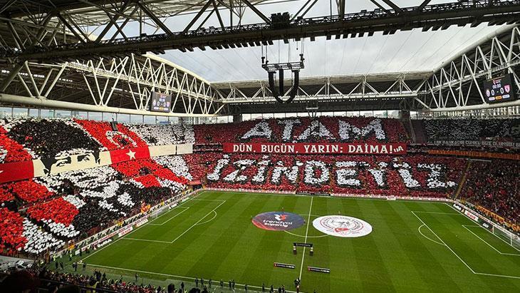 Galatasaray’dan dev 10 Kasım kareografisi