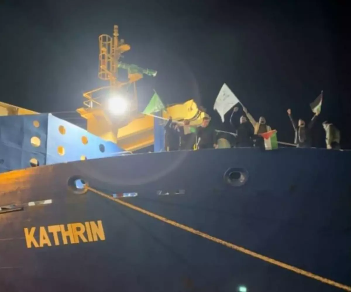 İsrail’e giden gemiye Haydarpaşa Limanı’nda baskın