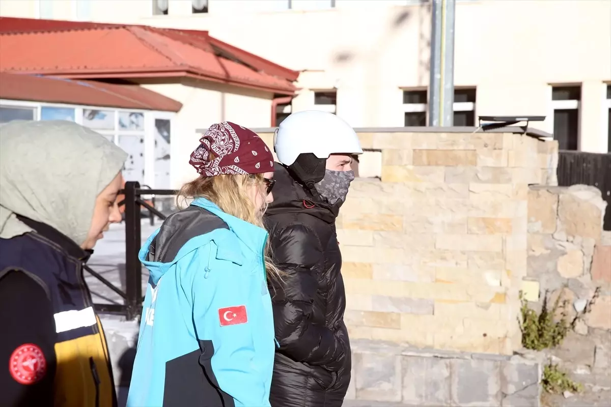 Kayseri’de dağcı mahsur kaldı, kurtarıldı