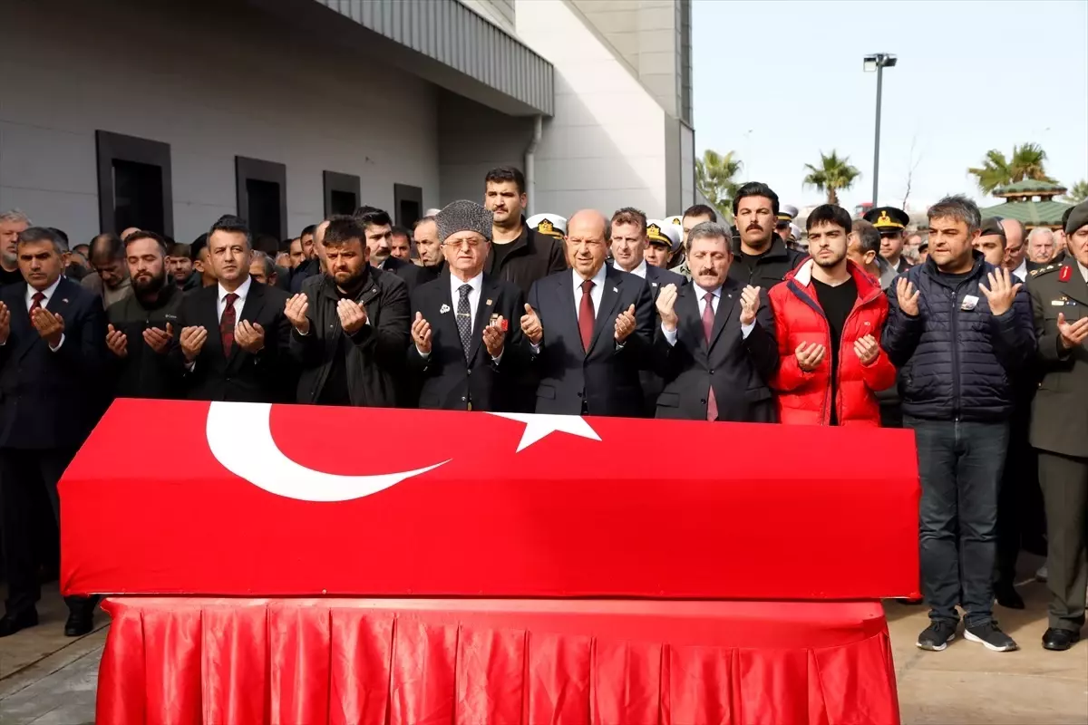 KKTC Cumhurbaşkanı Tatar, Samsun’da Kıbrıs gazisinin cenaze törenine katıldı