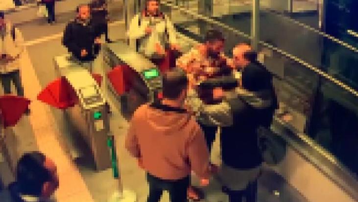 Marmaray’da güvenlik görevlisi tartıştığı yolcuyu vurdu
