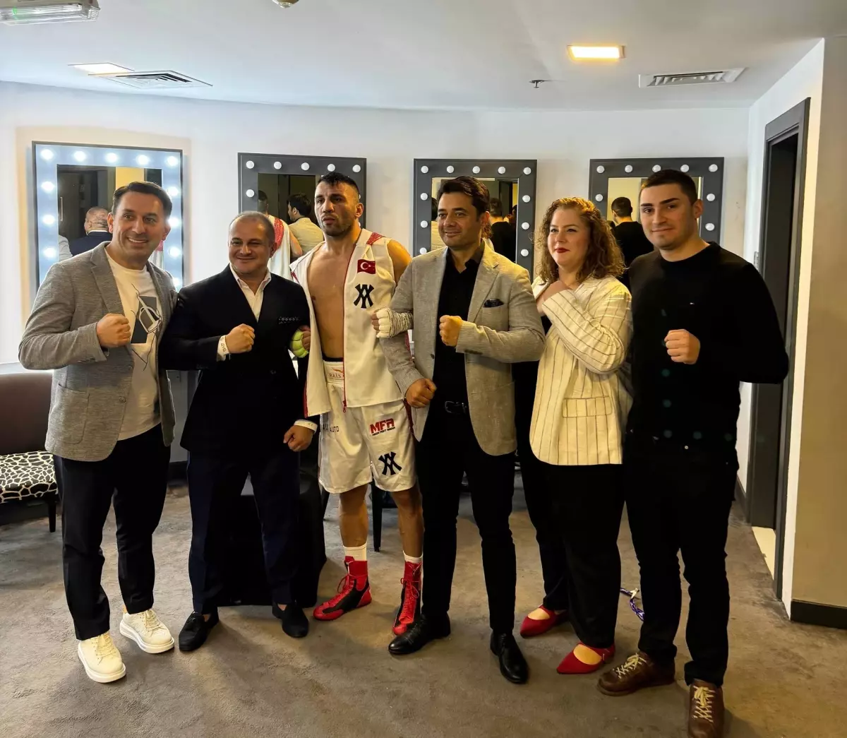 Mert Şener’den Avni Yıldırım’a Tebrik Ziyareti