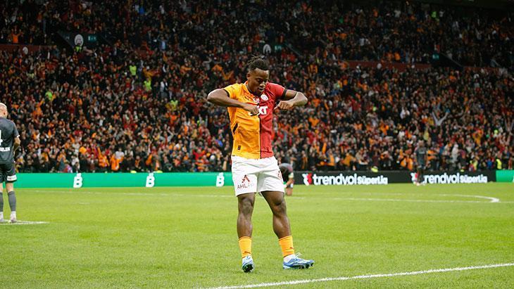 Michy Batshuayi: Burada çok güzel ortam var!