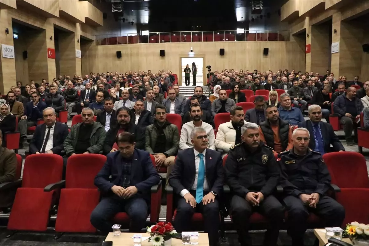 Niğde’de Uyuşturucuya Karşı Bilgilendirme Toplantısı