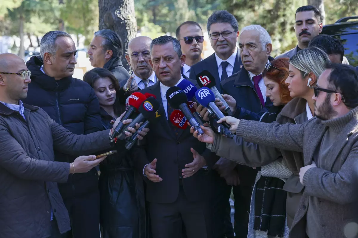 Özgür Özel: Tuncer Bakırhan’ın ifade ettiği görüşlere katılmıyorum