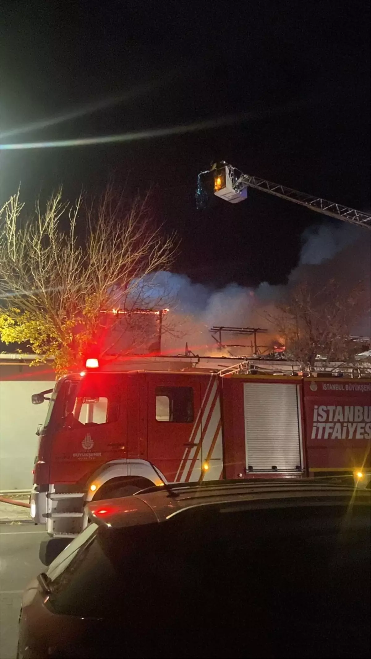 Silivri’de Yapı Market Yangını