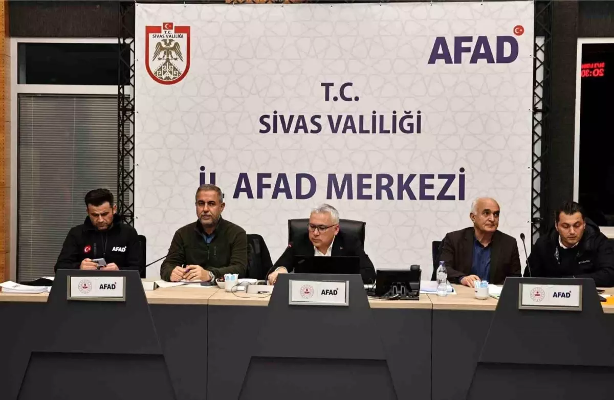 Sivas’ta Kar Yağışı Ulaşımı Olumsuz Etkiledi