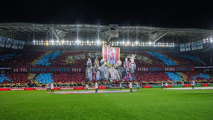 Trabzonspor’dan Fenerbahçe maçında dev koreografi!