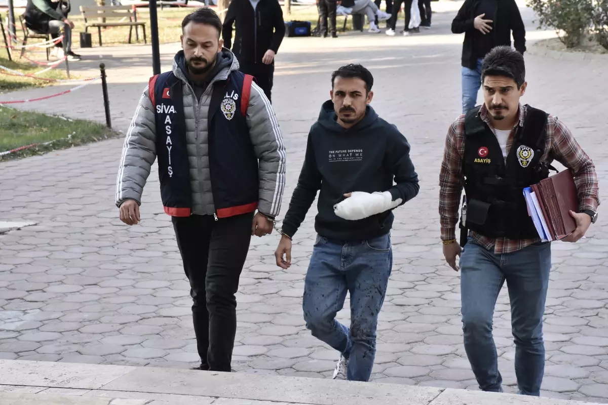 Tüfekle Adam Öldüren Şüpheli Tutuklandı