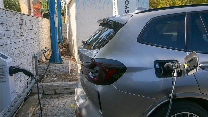 Türkiye elektrikli araç şarj soket kurulumunda vites yükseltti