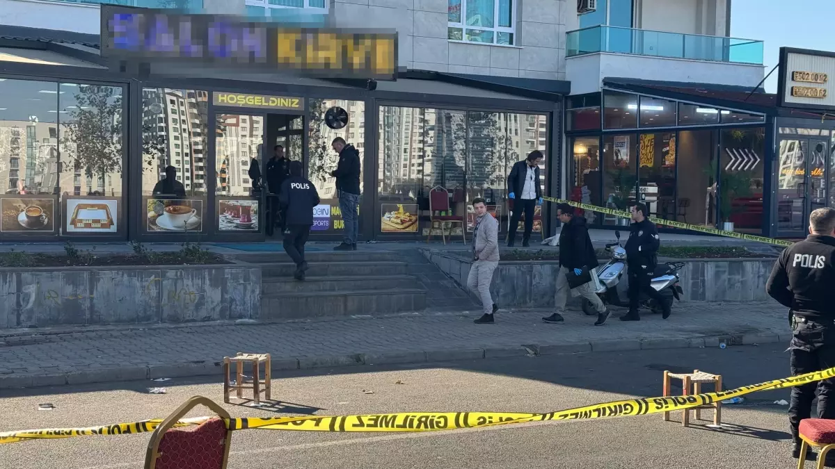 Diyarbakır’da Kıraathane Çatışması: 1 Ağır, 4 Yaralı